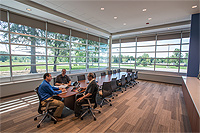 Control Gaging Meeting Room